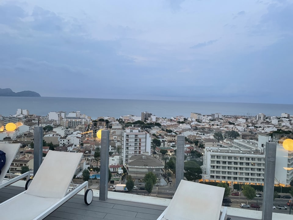 Ausblick BG Tonga Tower Design Hotel & Suites