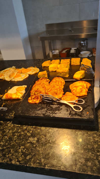 Gastro alltoura Club Hotel Akeah Broncemar