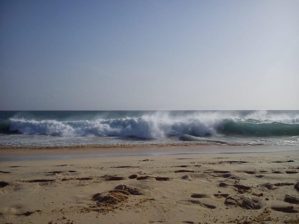 Teils recht heftiger Wellengang Hotel Riu Touareg