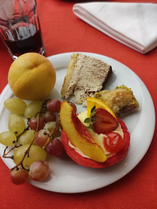 Gastro Seaden Sea World Resort & Spa
