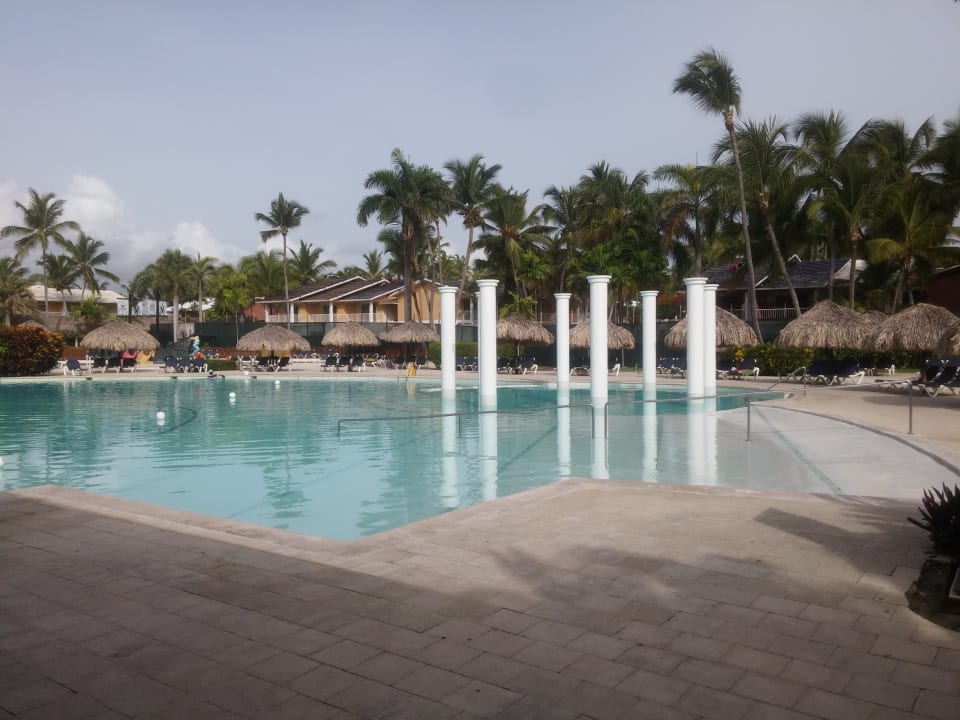 Pool Hotel Grand Palladium Palace Resort, Spa & Casino