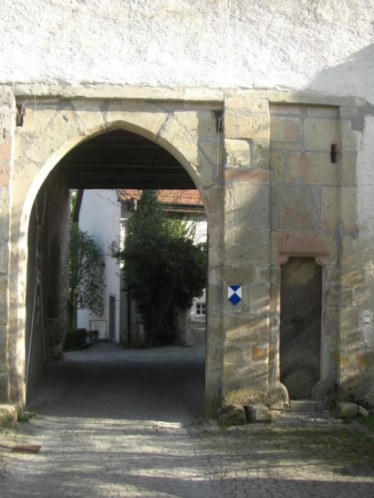 Zugang zur Burg Hoftaferne Neuburg