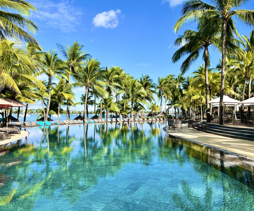 Pool Mauricia Beachcomber Resort & Spa