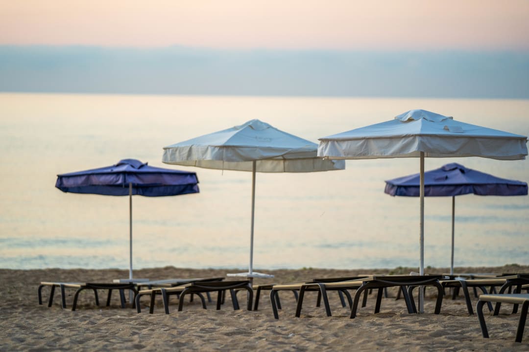 Strand HVD Viva Club Hotel