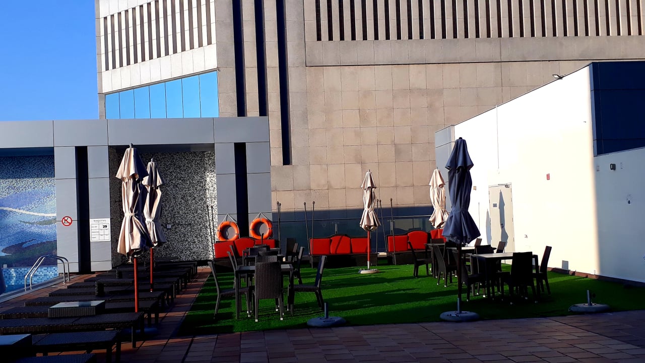 Pool Downtown Rotana