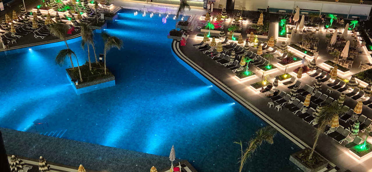 Pool PALEMON Resort& Spa