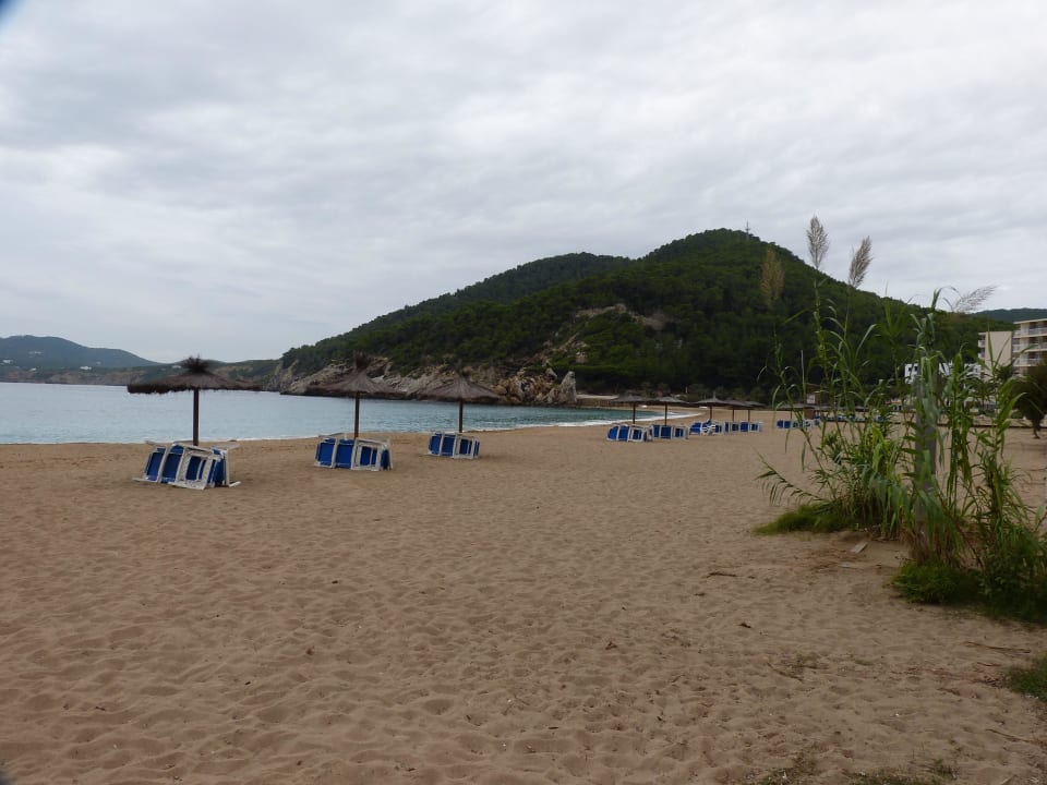 Wunderschöner Sand,und sauber El Somni Ibiza Dream Hotel by Grupotel