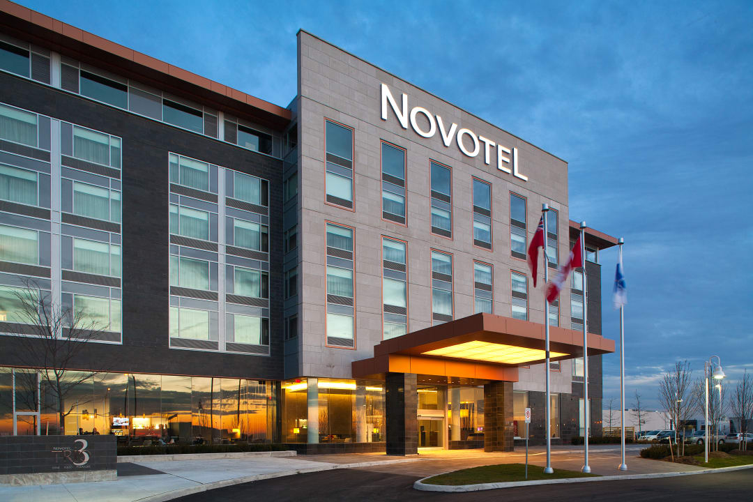 Außenansicht Hotel Novotel Toronto Vaughan Centre