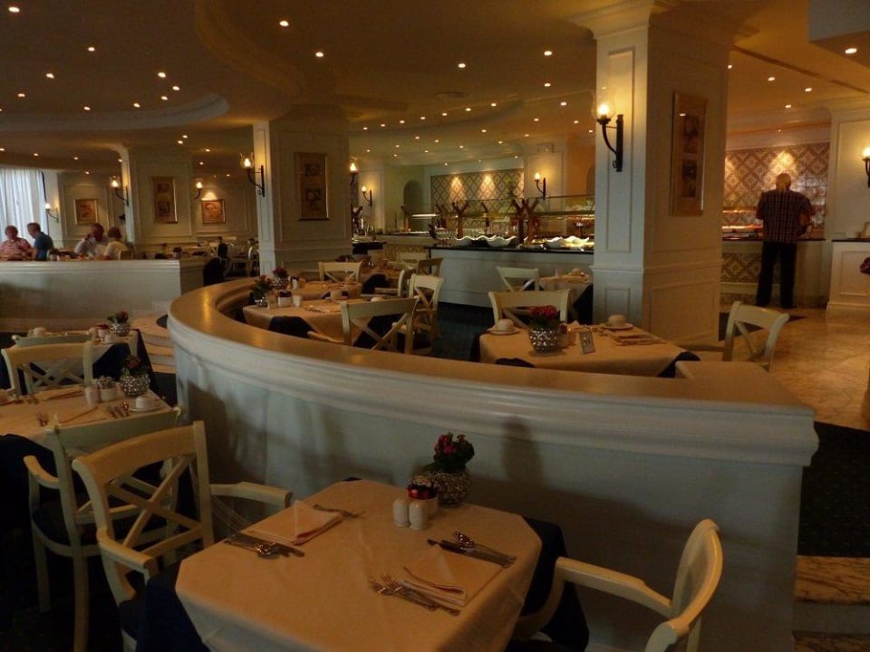 Frühstück Hotel The Cliff Bay (PortoBay)