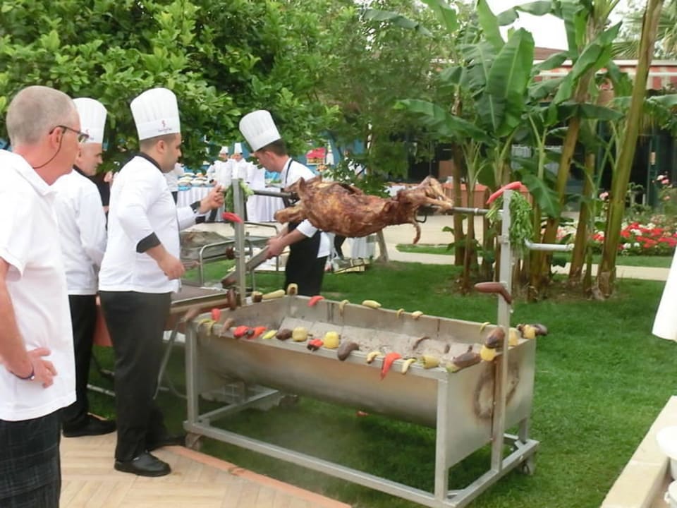 Grillen Grand Seker Hotel