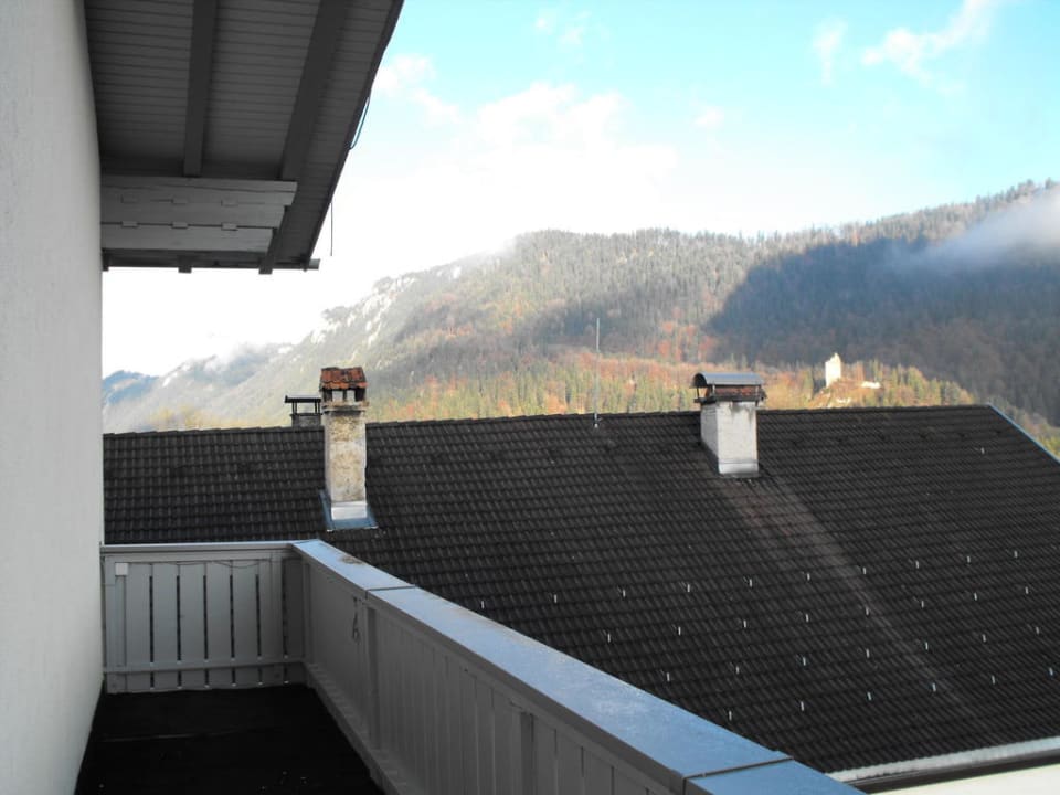 Burgruine Vils mit Umgebung Aparthotel Grüner Baum Vils