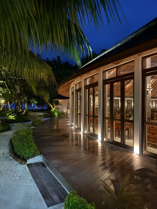 Gastro Meeru Maldives Resort Island