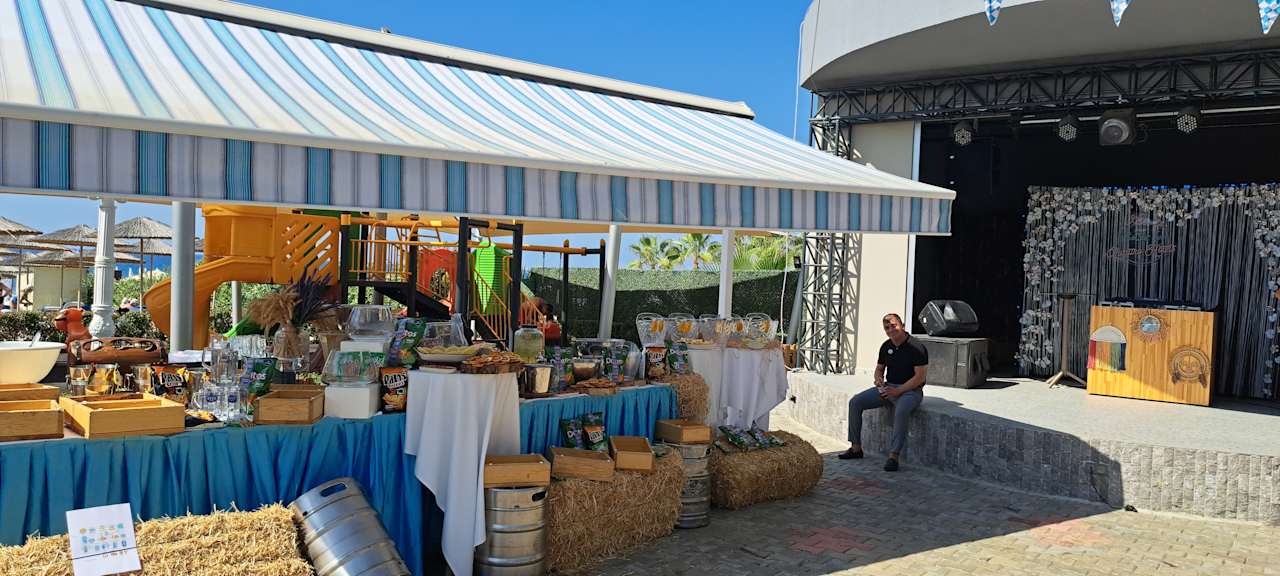 Gastro Quattro Beach Spa & Resort