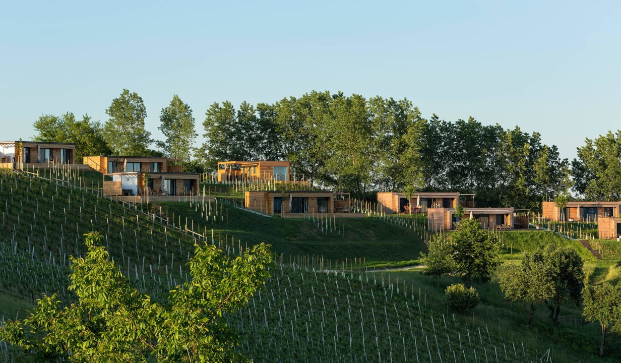 Ferienhäuser des Weingarten-Resort Unterlamm Weingarten-Resort Unterlamm Loipersdorf