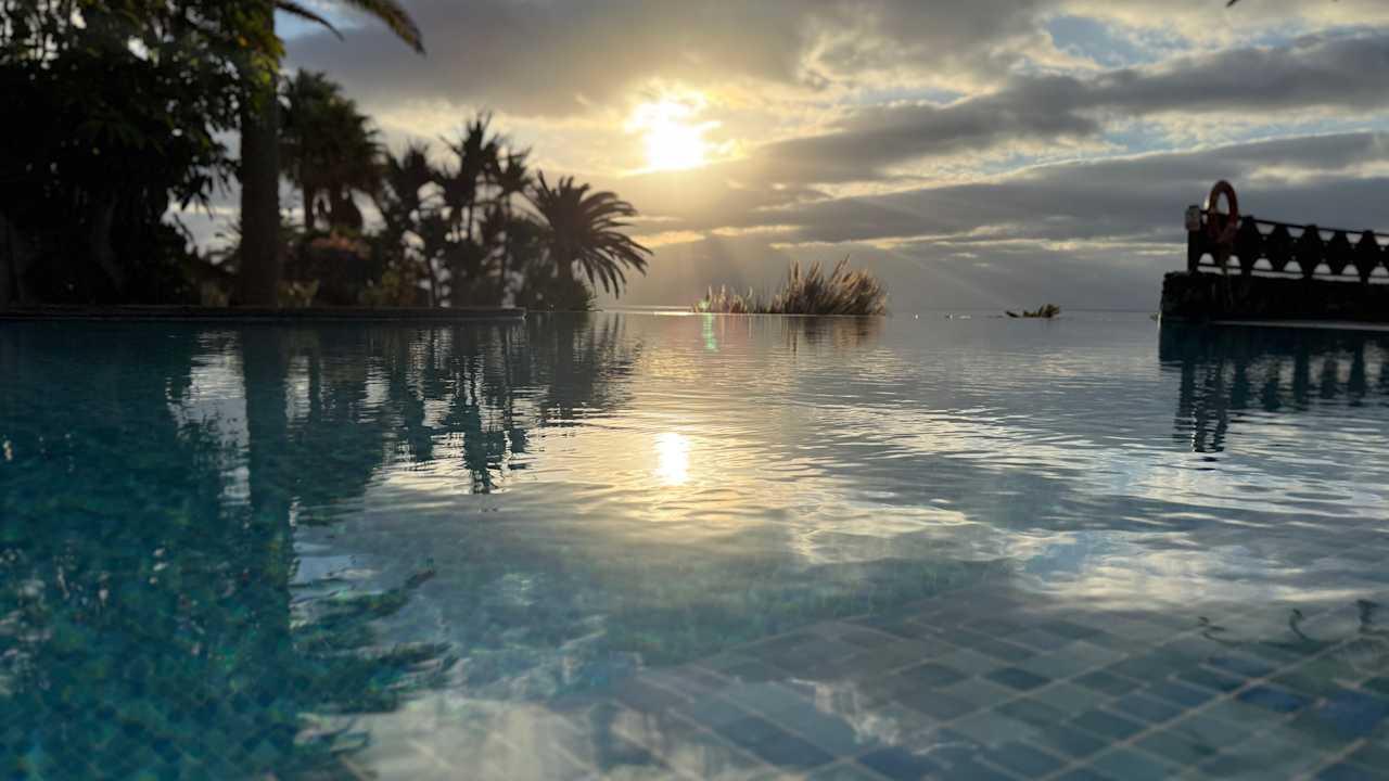 Pool R2 Pajara Beach