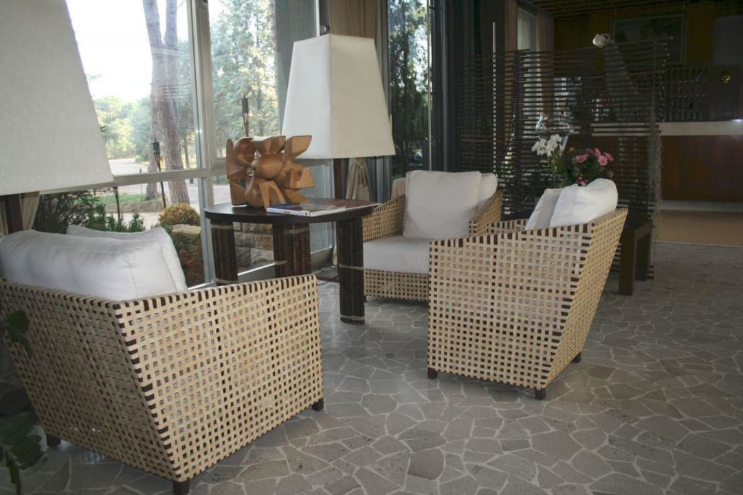 Lobby Hotel Bellevue & Resort