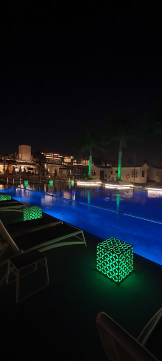 Pool Club Maspalomas Suites & SPA