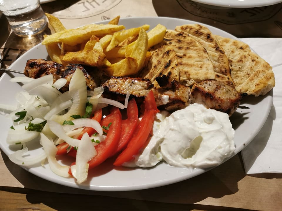 Gastro Petousis Hotel & Suites