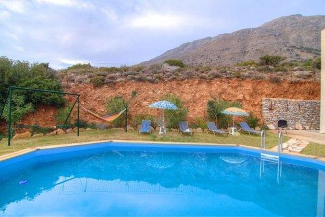Swimming Pool Villas Panagia