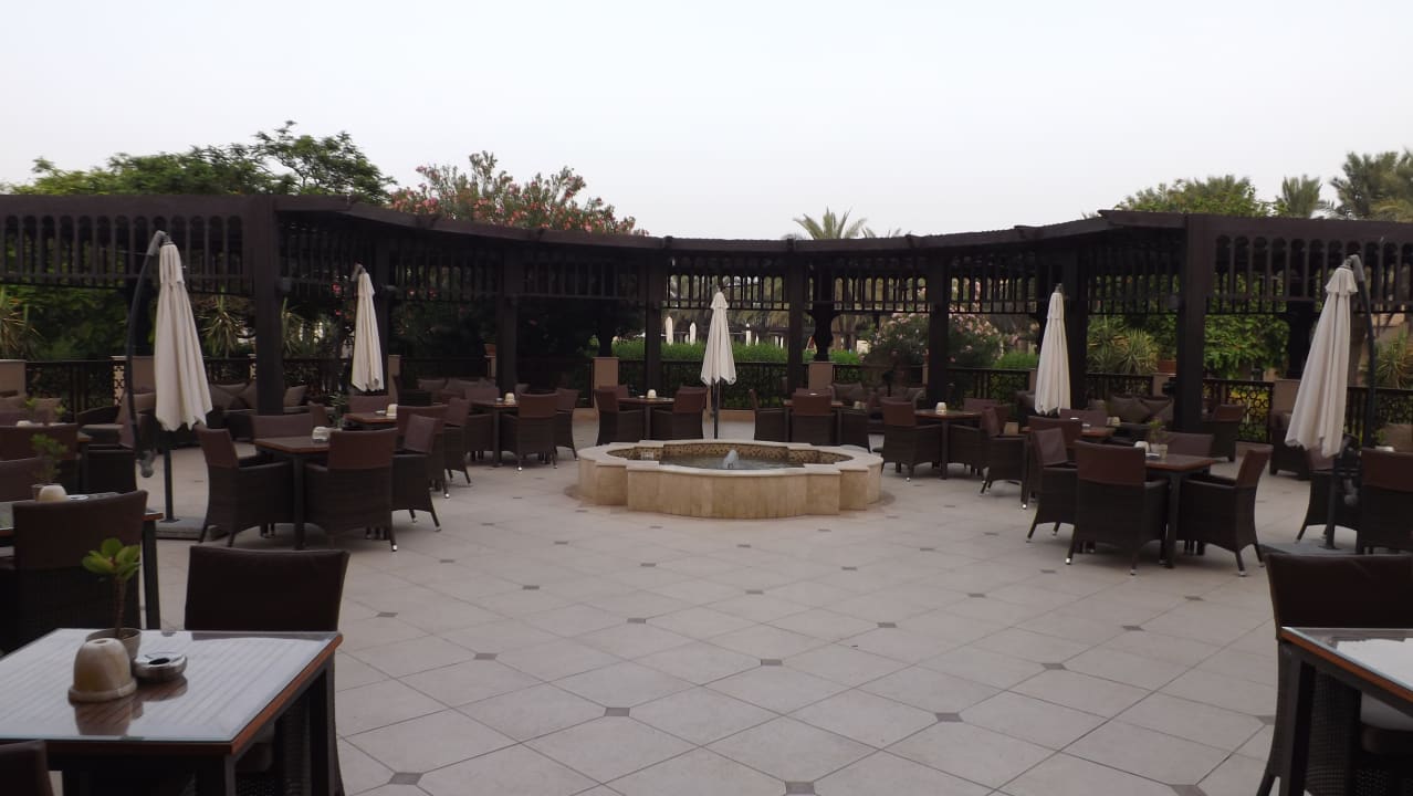 Restaurant Miramar Al Aqah Beach Resort