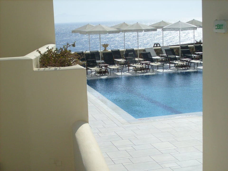 Pool im Epavlis Hotel Epavlis