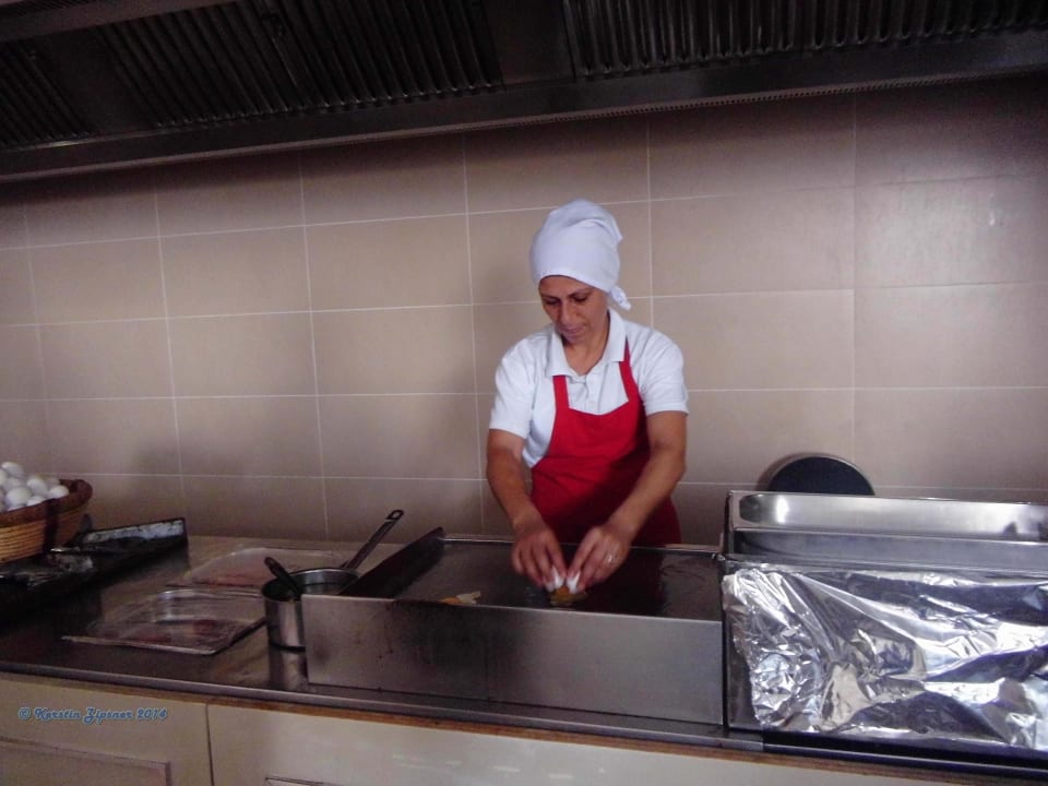 Spieleei Can Garden Beach