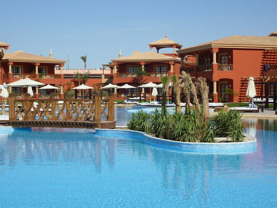 Pool 400 Block Pickalbatros Alf Leila Wa Leila Resort - Neverland Hurghada