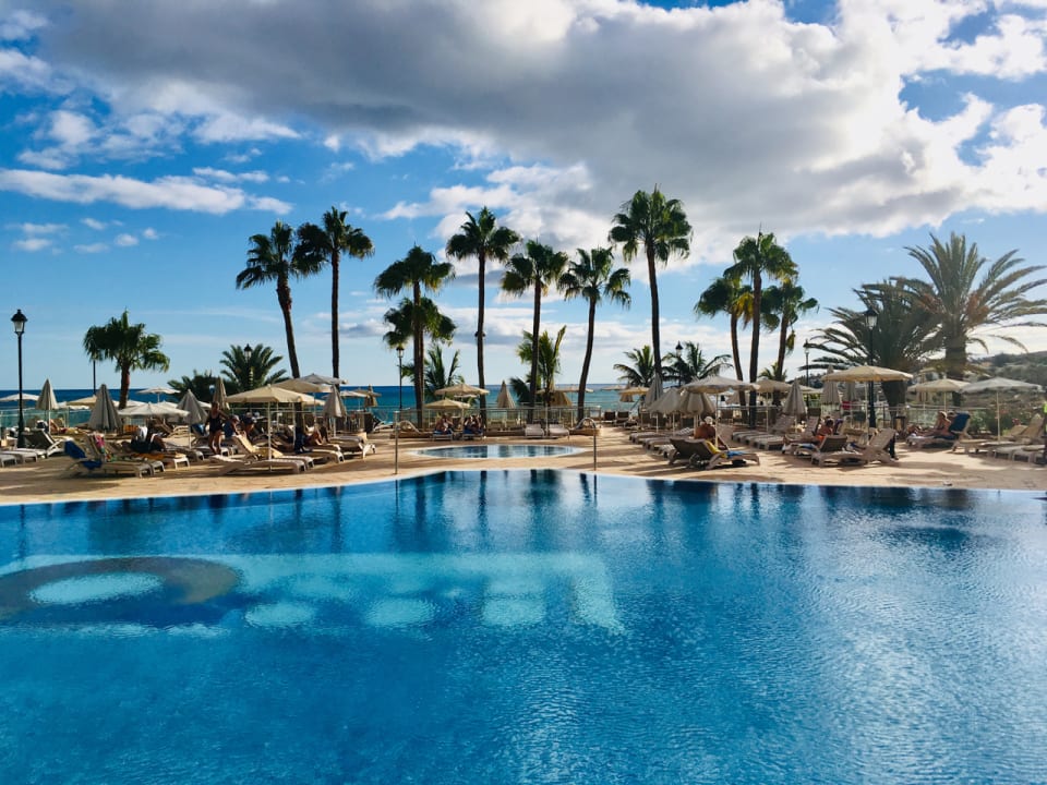Pool SBH Hotel Taro Beach