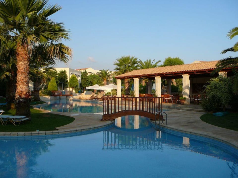 Wellnesspool am Pool-Restaurant Phãea Cretan Malia