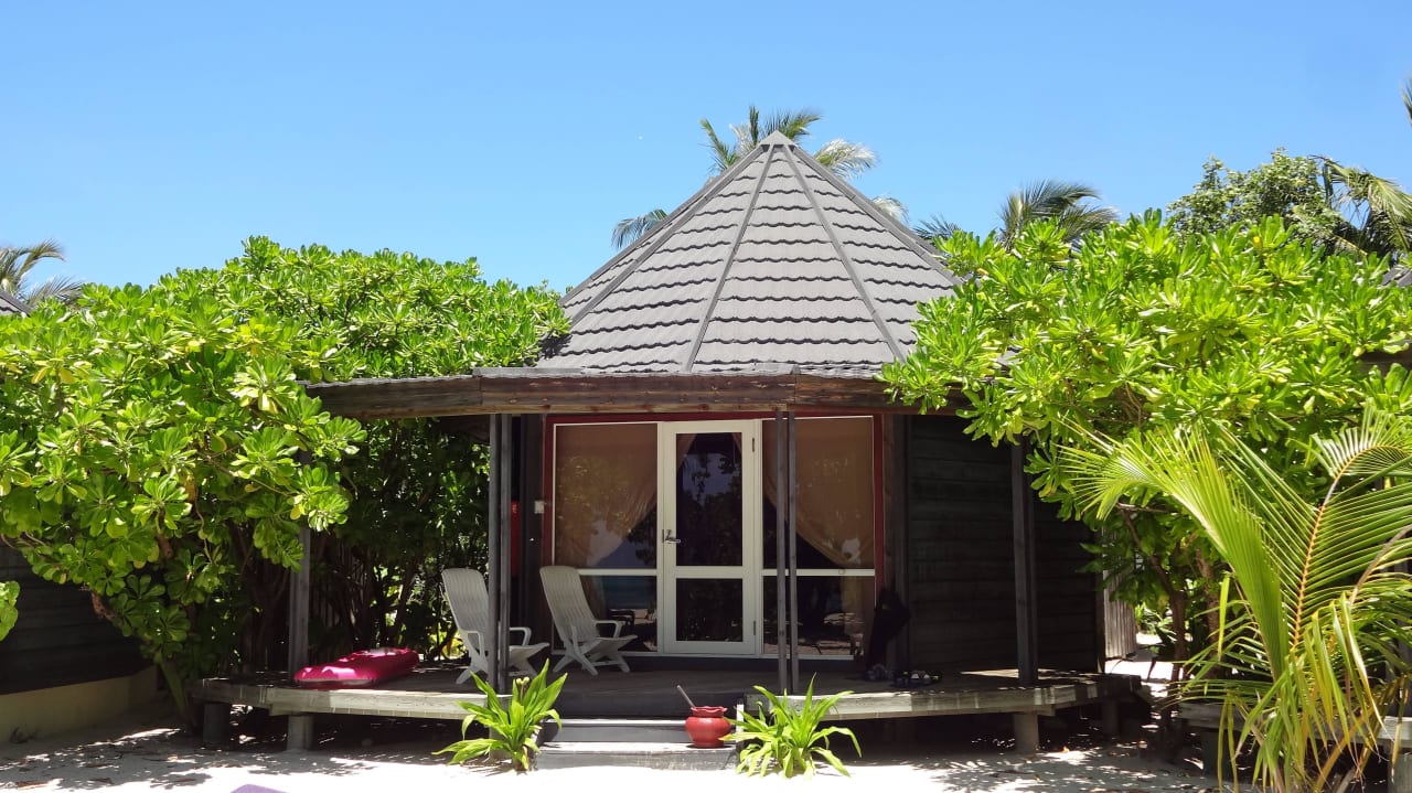 Jaccuzzi-Beach-Villa 129 Kuredu Island Resort & Spa
