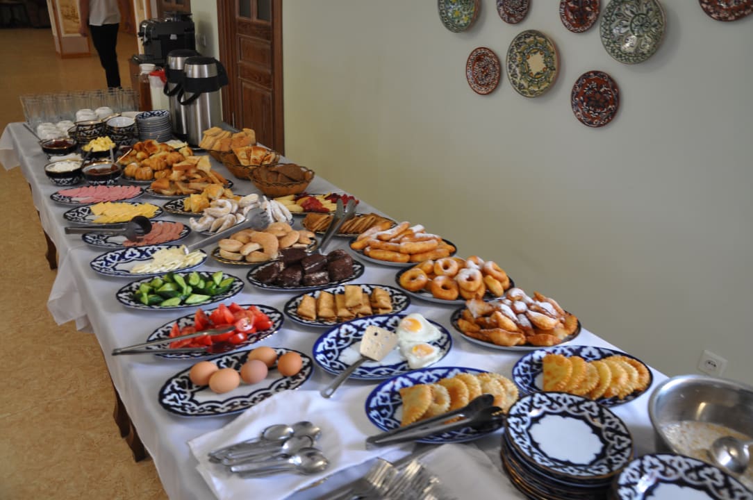 Gastro Hotel Malika Kheivak