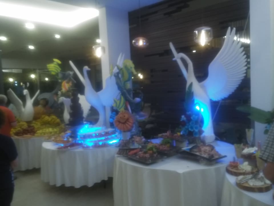 Gastro Seashell Resort