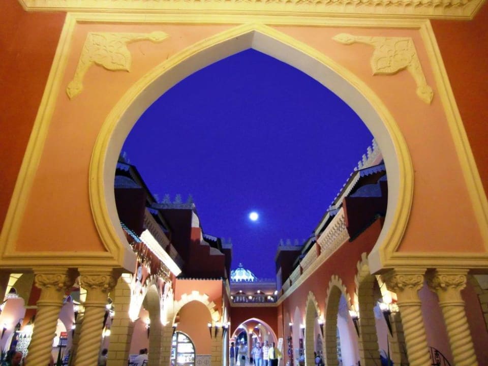Vollmond über Alf Leila Pickalbatros Alf Leila Wa Leila Resort - Neverland Hurghada