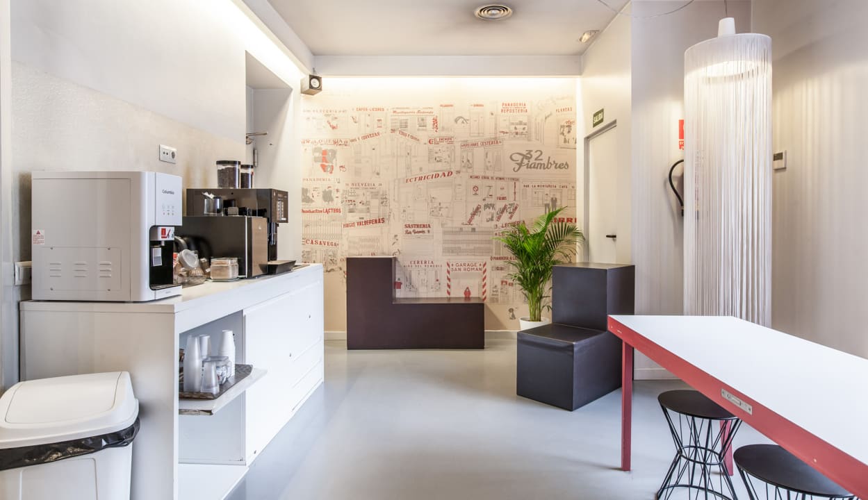 Lobby URBANSEA Atocha 113