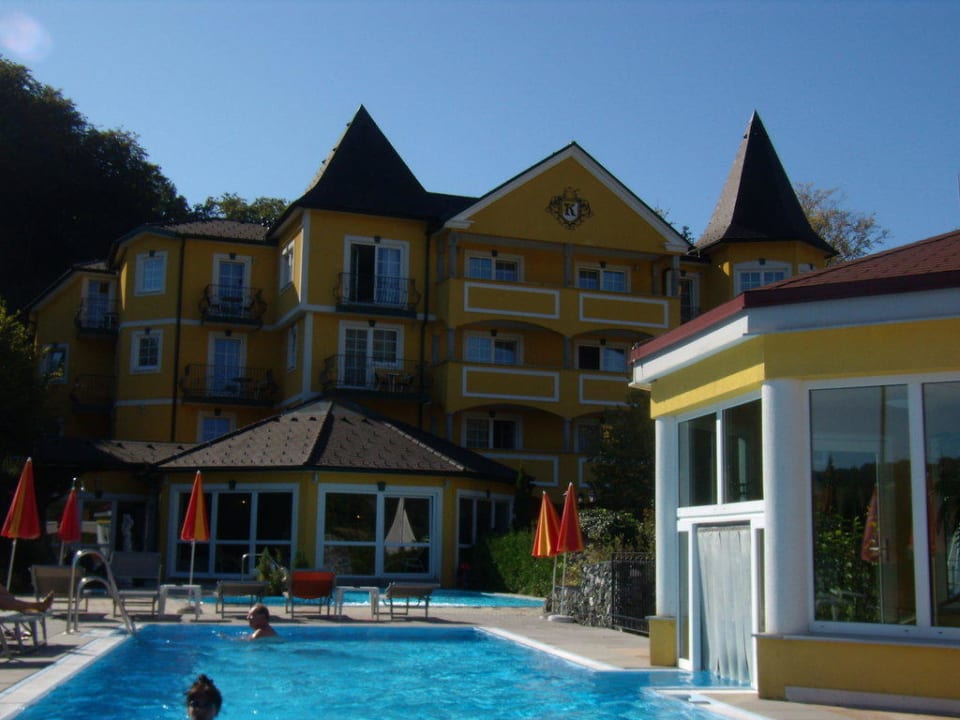 Pool Schlössl Hotel Kindl