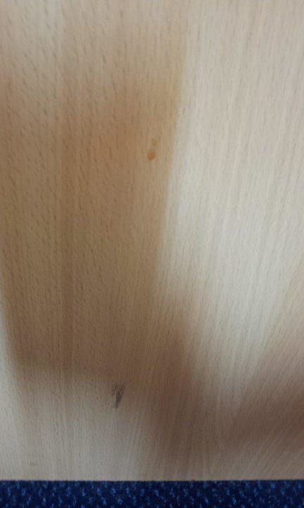 Flecke am Schreibtisch Parkhotel Kurhaus