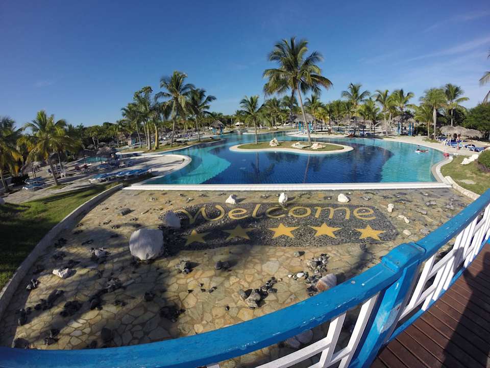 Teil der riesigen Poolanlage Hotel Playa Pesquero