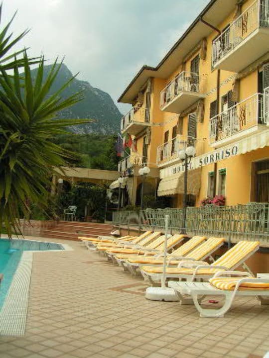 Hotelfront Hotel Sorriso