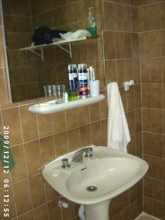 Waschtisch Club Hotel Anjeliq