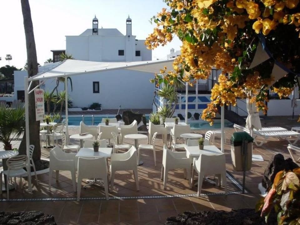 Sitzgruppen Poolbar Hotel Los Tulipanes