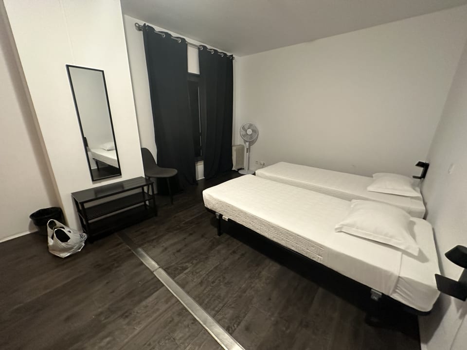 Zimmer HI Parque das Nações – Pousada de Juventude