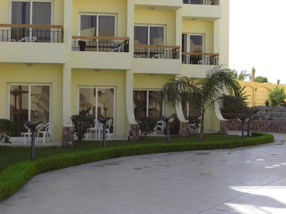 Nebengebäude Palm Beach Resort