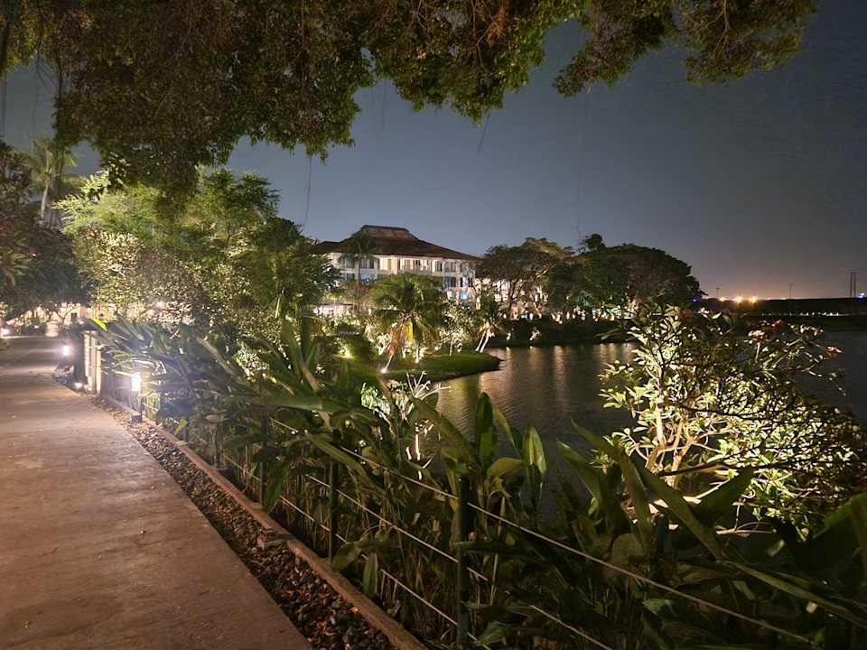 Gartenanlage Sheraton Jakarta Soekarno Hatta Airport