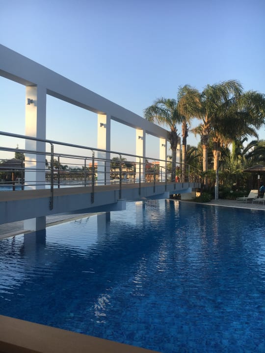 Pool Blue Lagoon Resort