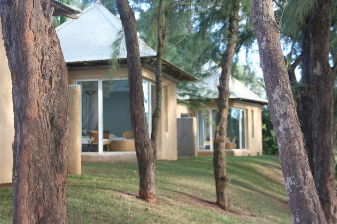 Bungalows mit Panoramafenster Andrea Lodges