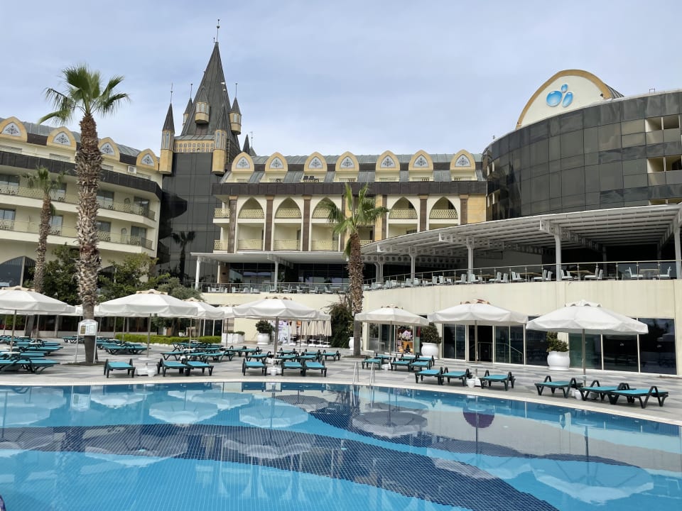 Außenansicht Crystal Prestige Elite