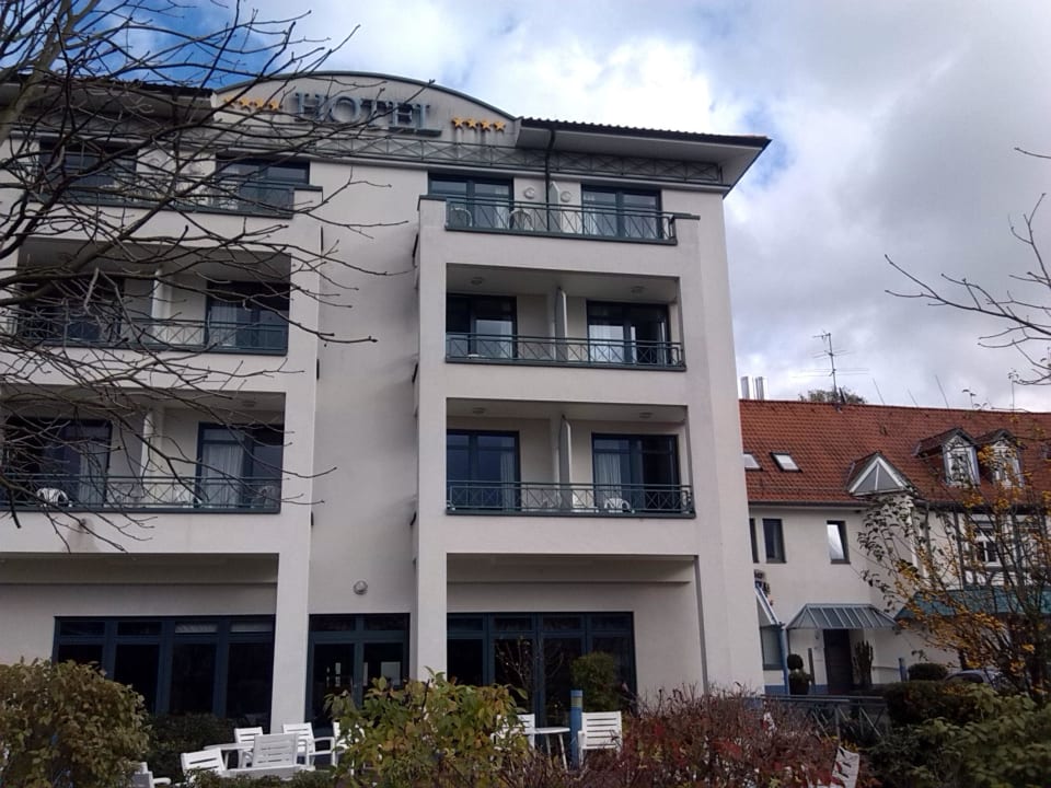 Hotel Seitenansicht Göbel's Hotel Aquavita