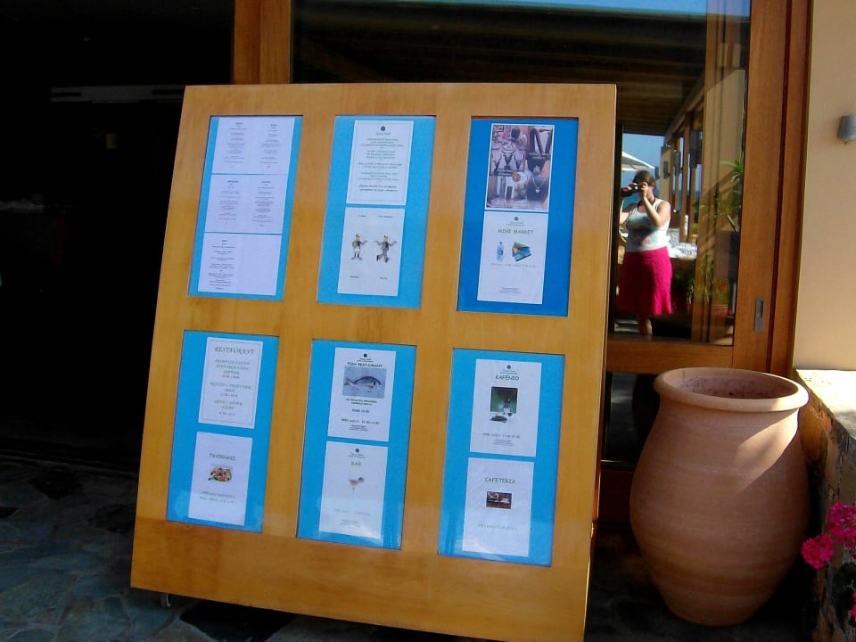 Menükarte am Restaurant Kernos Beach Hotel & Bungalows