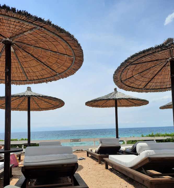 Strand Istion Club & Spa