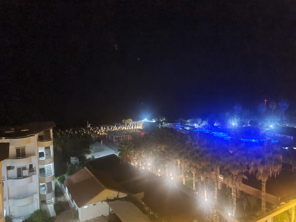 Ausblick Hotel Royal Garden Beach